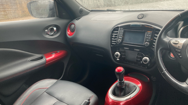 Nissan Juke 1.5 dCi Tekna 5dr Diesel Hatchback